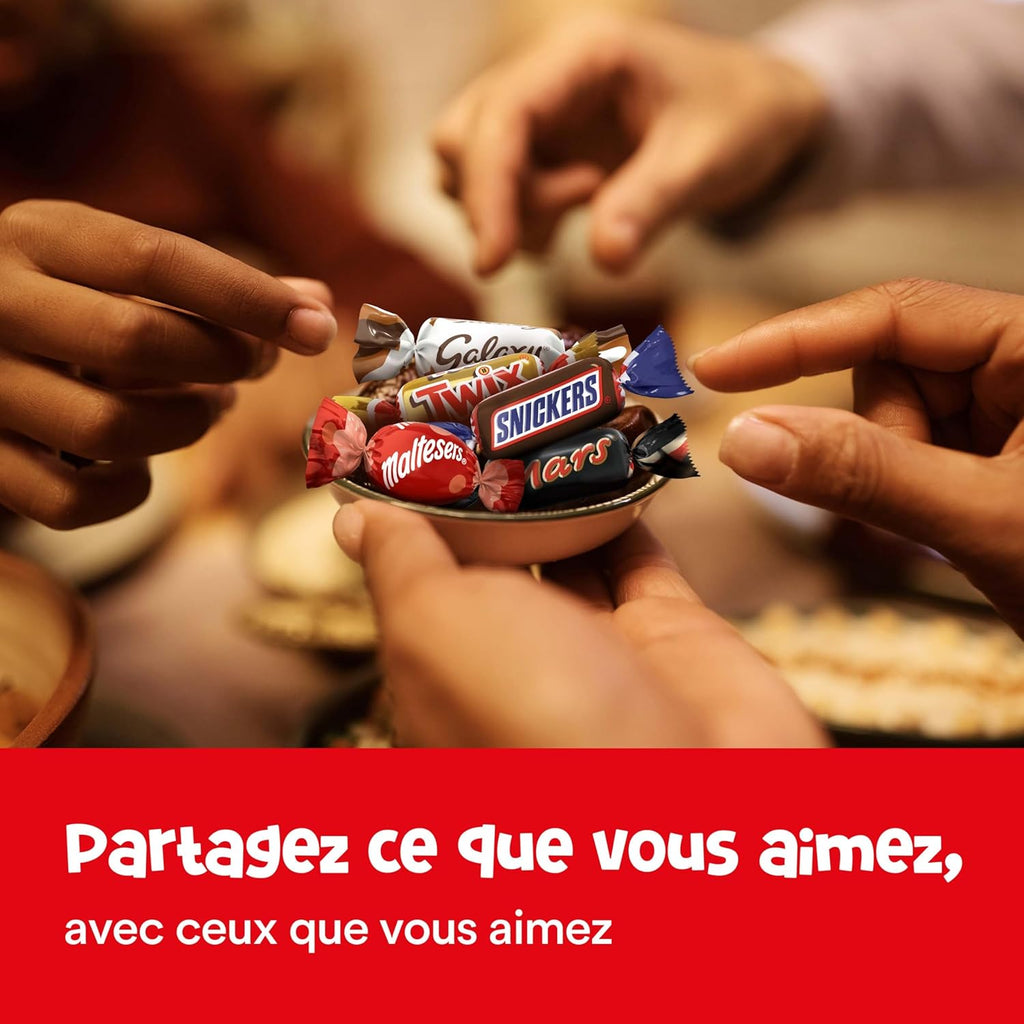 CELEBRATIONS - Coffret Chocolats Octogonale 186g - Assortiment de Mini Chocolats au Lait Individuels - Boîte Cadeau - Cadeau Idéal pour Noël - SNICKERS, TWIX, MARS, MALTESERS, BOUNTY et autres