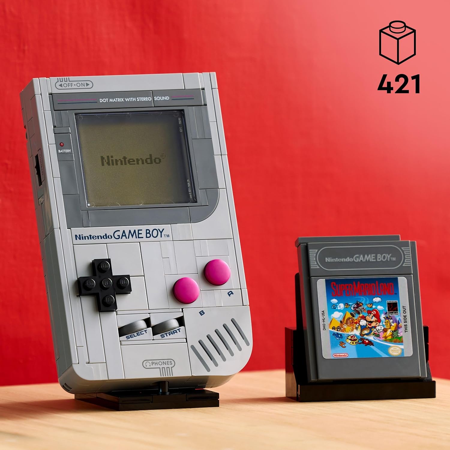 LEGO Super Mario Game Boy - Set de Construction pour Adulte - Maquette de Nintendo à Exposer avec 2 Cartouches Dont Zelda - Support Inclus - Idée de Cadeau Rétro pour Fans de Jeux Vidéo 72046